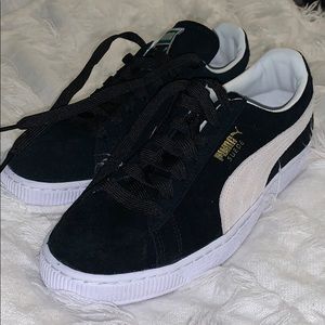 Women’s Puma Suede